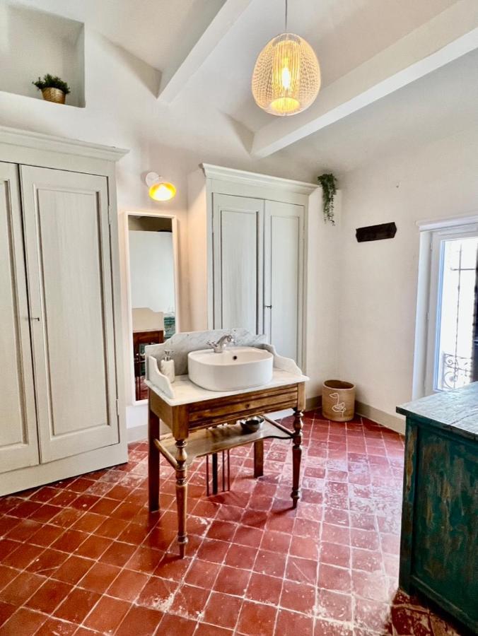 La Villa 1777 Lagnes 외부 사진